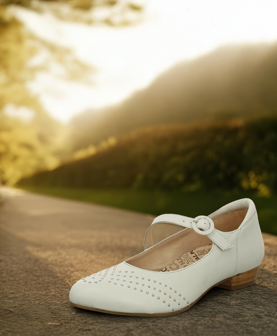 250721_Brako_Rabatt-Sommerschuhe_Buehne_mobil_950x1150px_01
