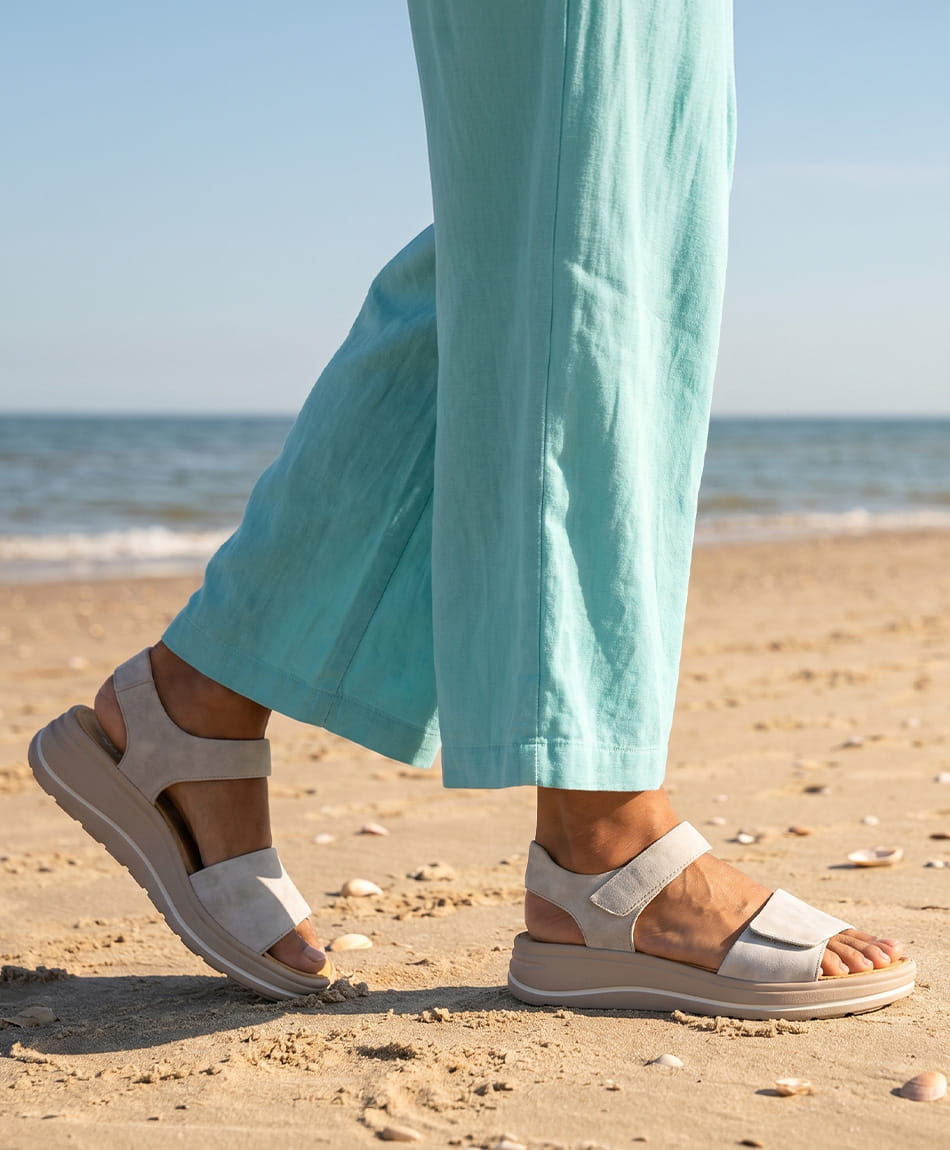 260508_Hartjes_FS2026_Banner-Sommerschuhe_Mobile_950x1150px_DU-01