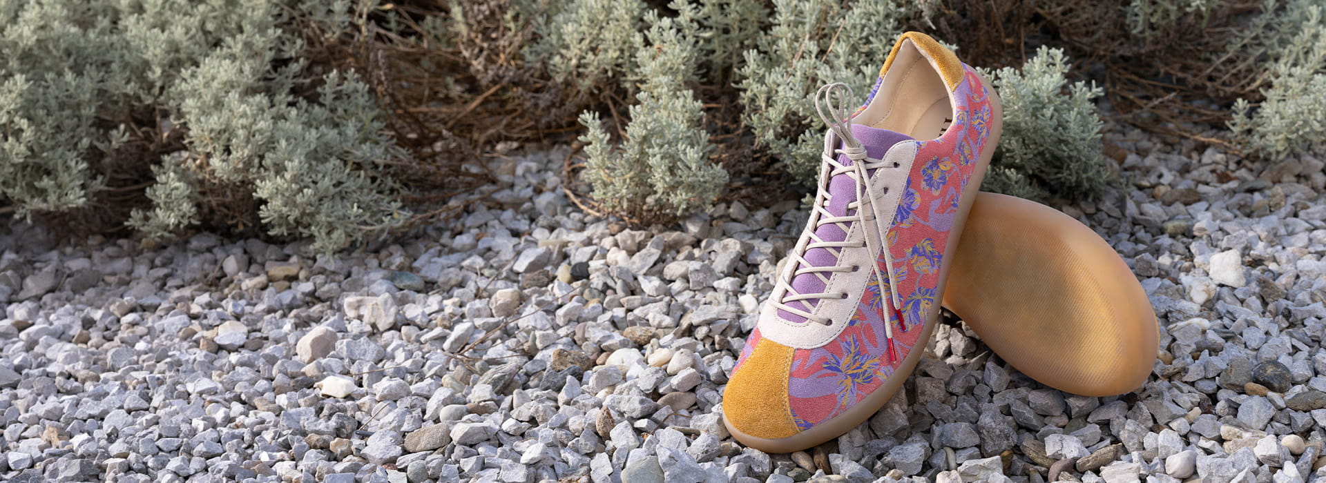260518_Think_ALL_FS2026_Banner-barefoot_Desktop_1920x700px_DU-01